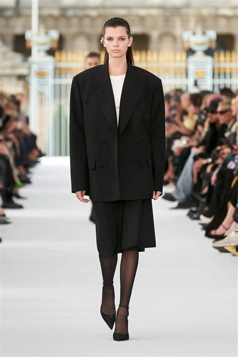 maglietta givenchy paris con zip|givenchy summer 2024.